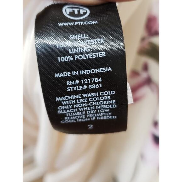 FTF Dress Women Size 2X White Pink Floral Long Sleeve V Neck Polyester Elegant - Picture 11 of 12